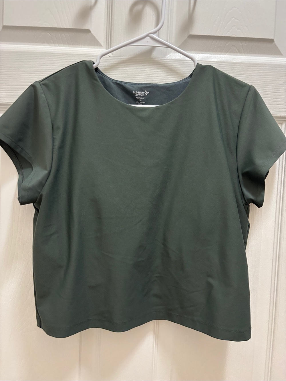 Old Navy Short Sleeve Crop Tee in Olive